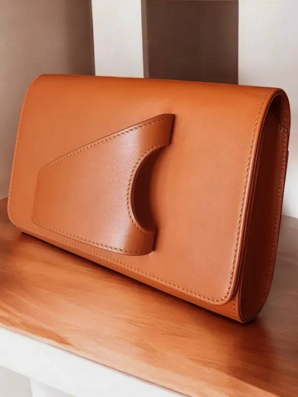 Beretta-Cognac-La-Bedouine.