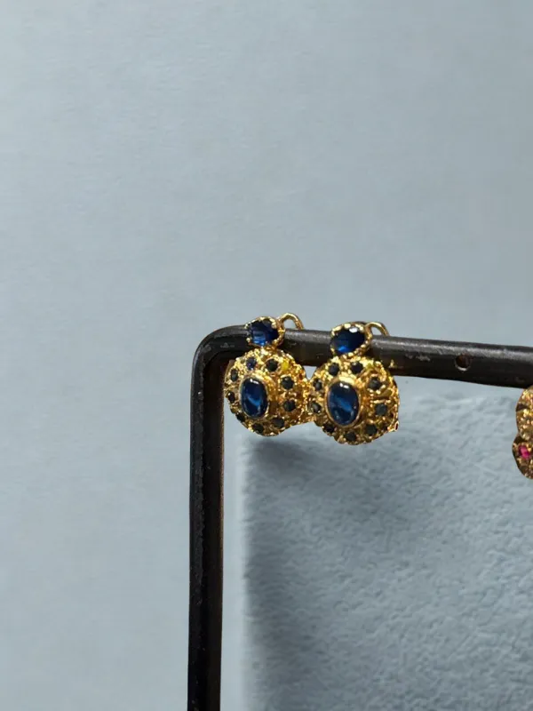 Boucles-doreilles-Bleu-AVA-heritage