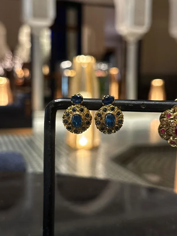 Boucles-doreilles-Bleu-AVA-heritage