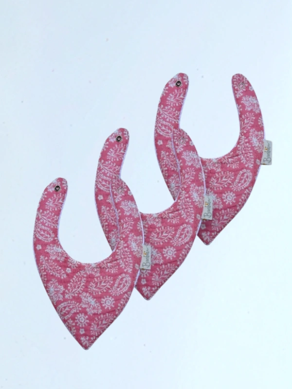 Pack-3-Bavoirs-Bandana-Gaze-Rose-Bambidou