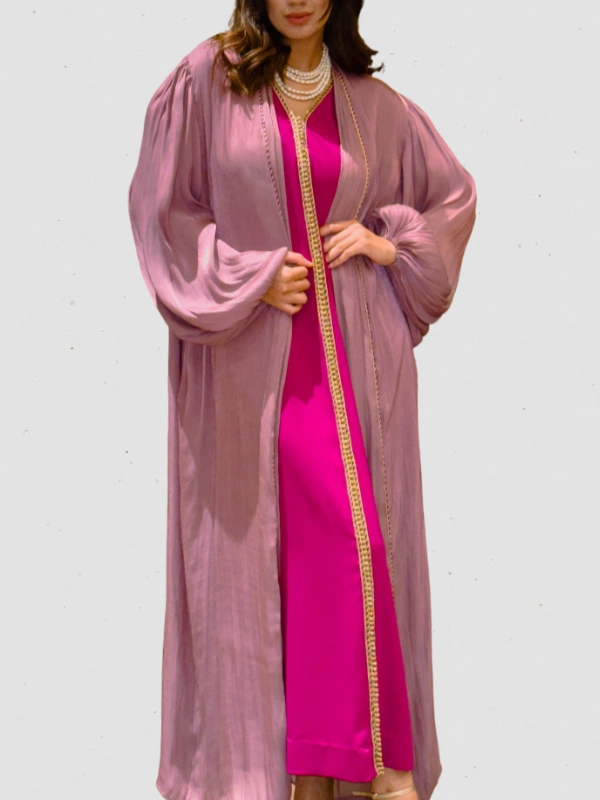 Robe Caftan Rose avec Détails Dorés Yassandyass
