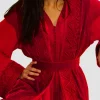 Caftan en Velours Rouge Brodé Yassandyass