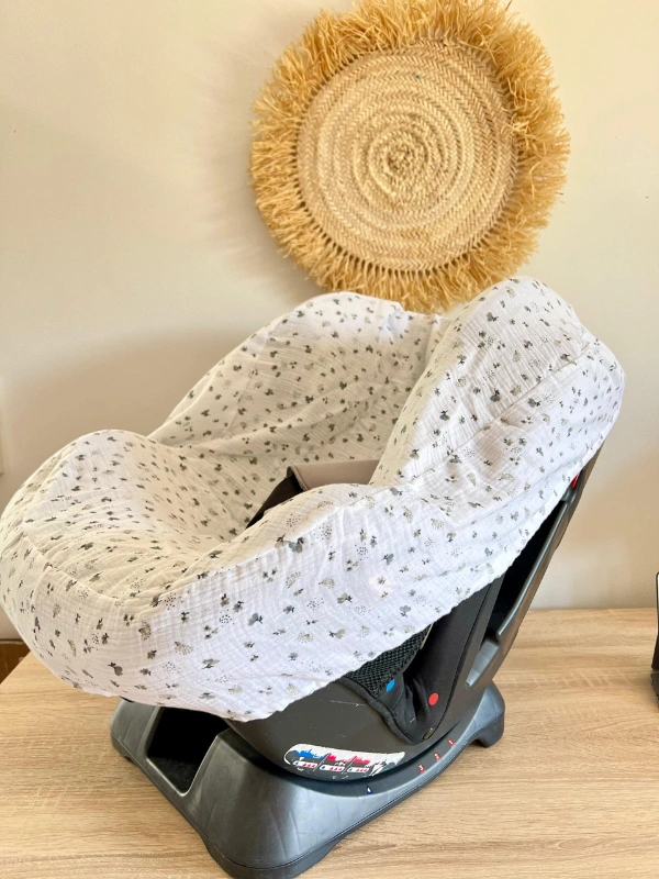 Housse de Cosy Imprimée Blanc Mini Babounj