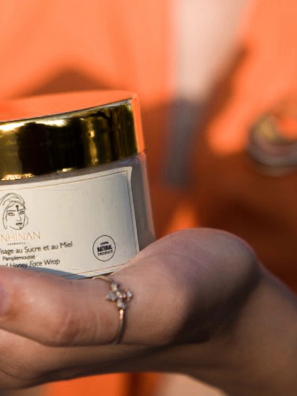 Gommage-visage-au-Sucre-et-au-Miel-Fruits-Rouges-Tinhinancosmetic