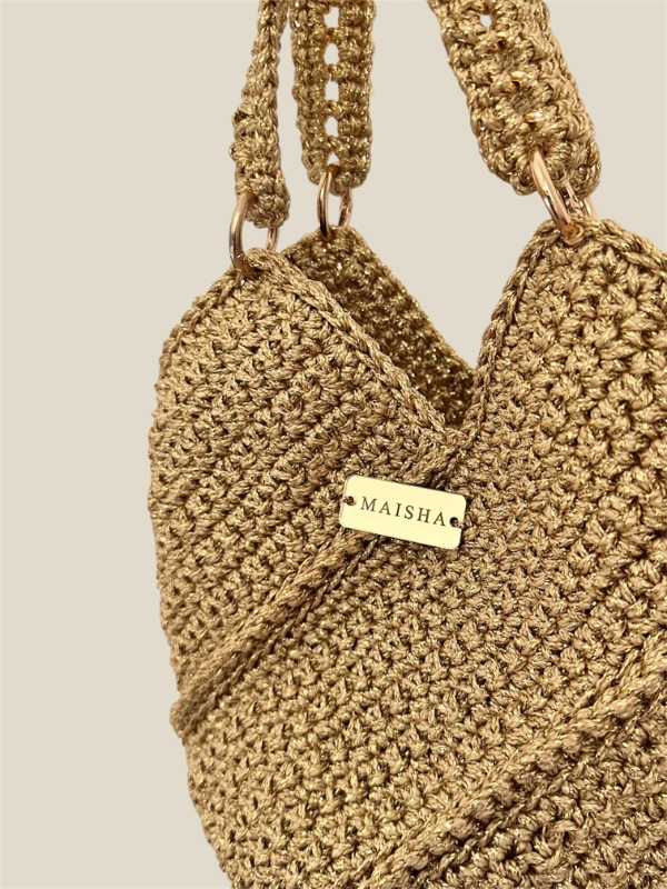 Le Hnia Studio Maisha