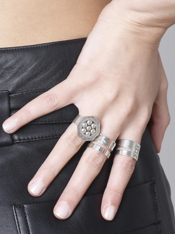 Reversible Four Branches RING Yelli Jewels
