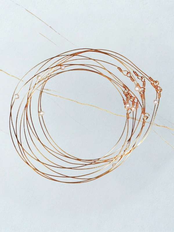 Set de bracelets lili modèle fin avec des perles blanches Naya jewelry