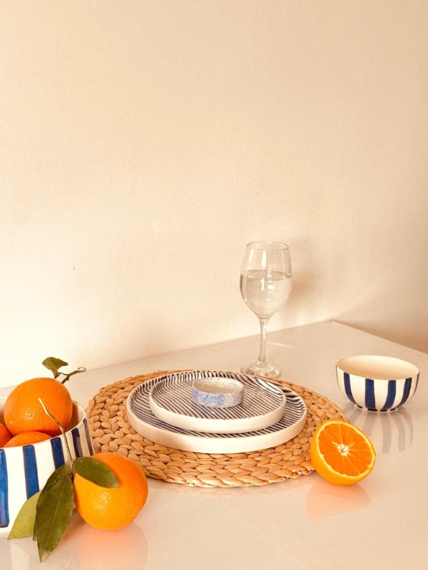 Assiettes-à-rayures-fines-Casa38