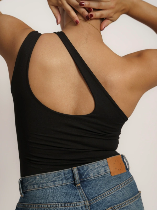 Body una noir azayla