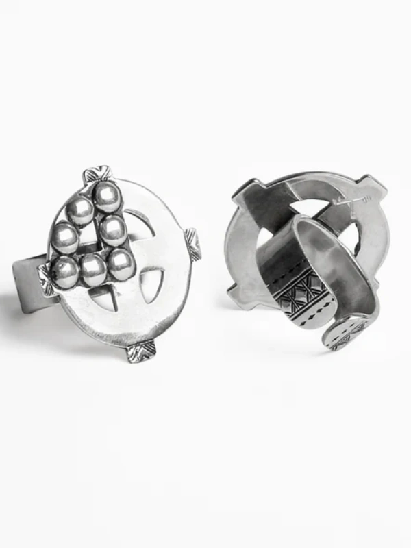 Plus Studs Ring Yelli Jewels