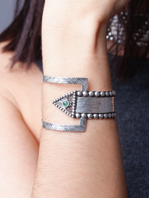 Whirl Cuff Yelli Jewels