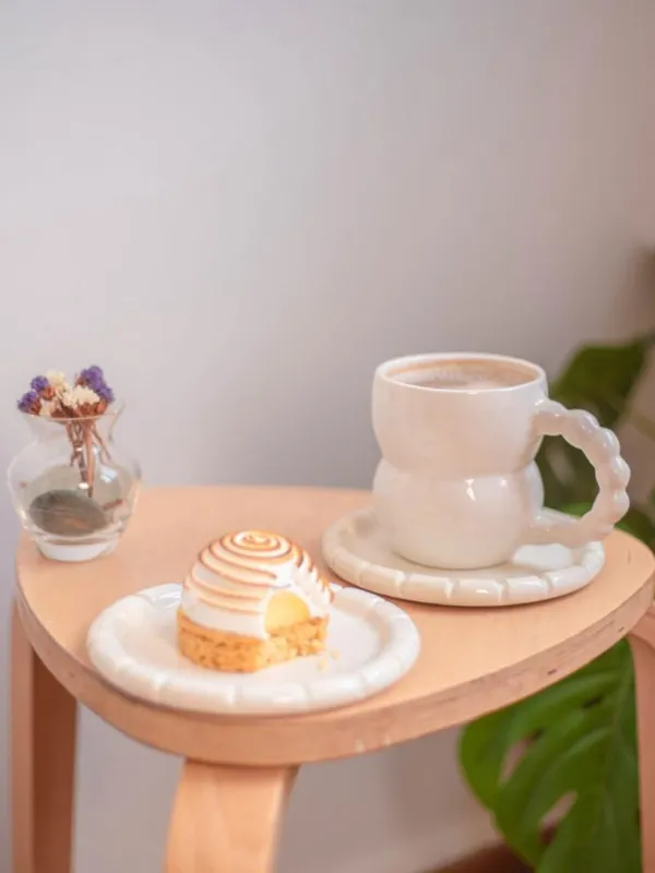 Bublly-handset-atelier-milky