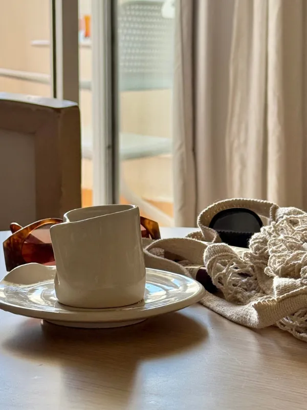 Chicky-Coffee-Cup-emaille-atelier-Milky