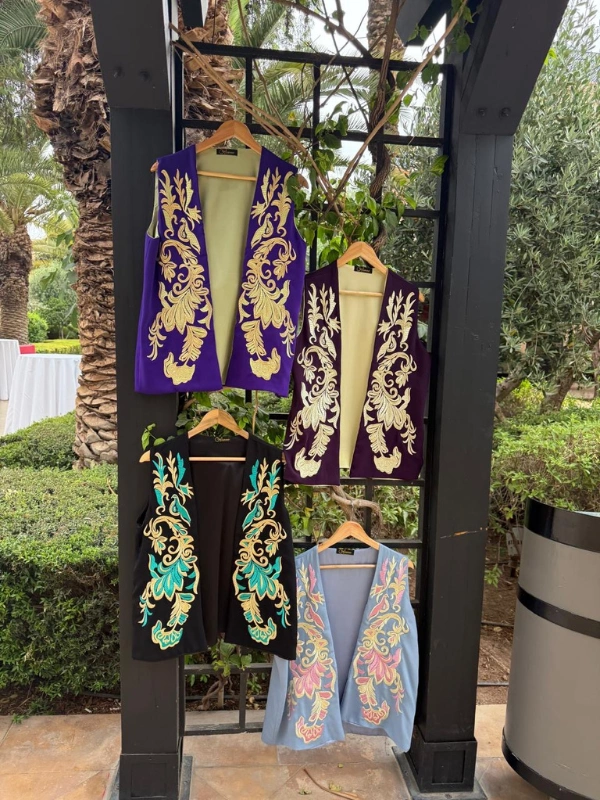 Gilet Brodé couleurs