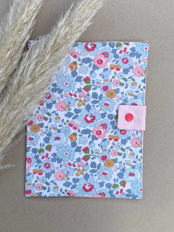 Protege-carnet-de-sante-ranes-