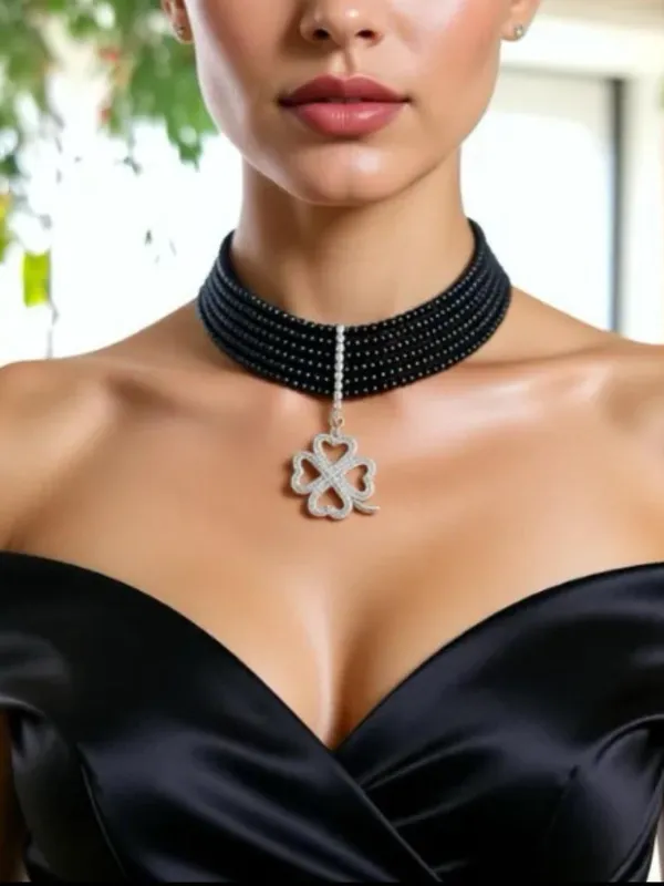 Collier-Trefle-Nocturne-Noualis