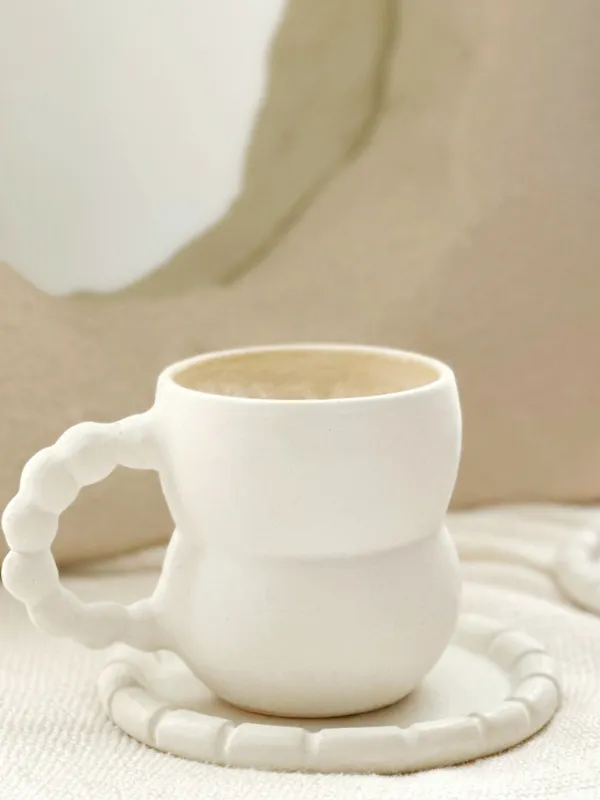 Bubbly-Hand-Set-Mat-Atelier-Milky