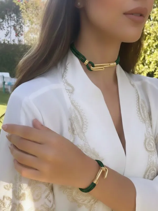 Duo-gardenia-Majesty-jewelry