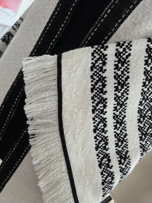 Kimono-Dualite-Noir-Blanc-Noualis