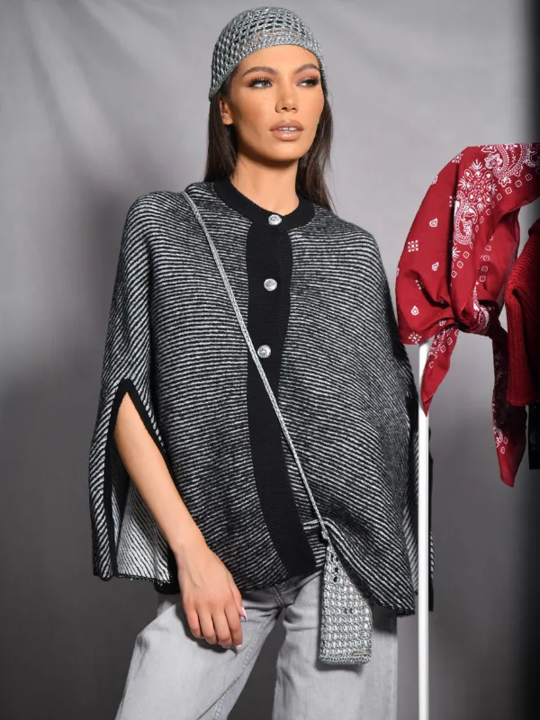 LUCIA-cape-Knitted