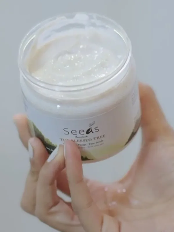 The-Blessed-Tree-Gommage-Visage-Seeds-Marrakech