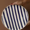 Assiette-a-larges-rayures-CASA38