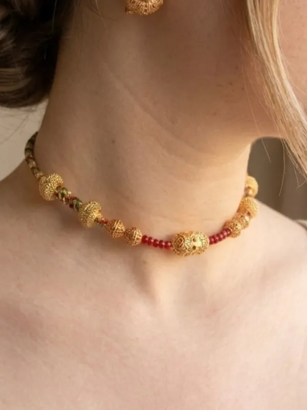 Collier-Aurore-doree-Msjesty-jewelry