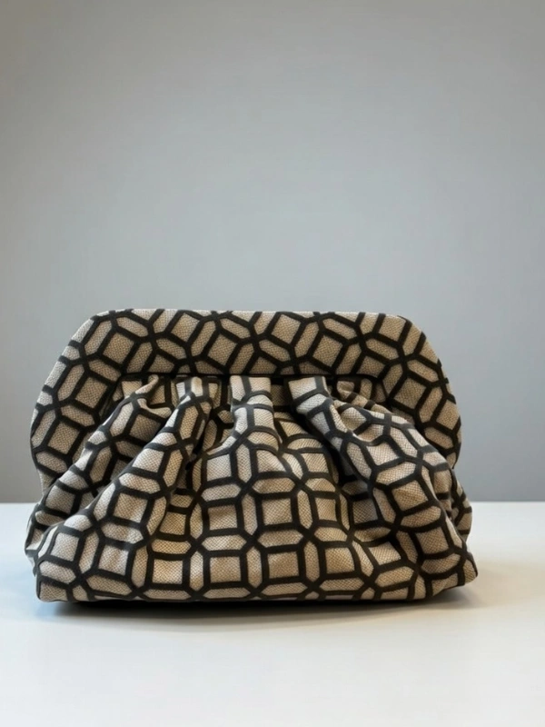 Pochette Graphique Élégance