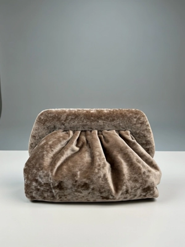 Pochette Velours Plissé Taupe ÏRTHY Brand﻿