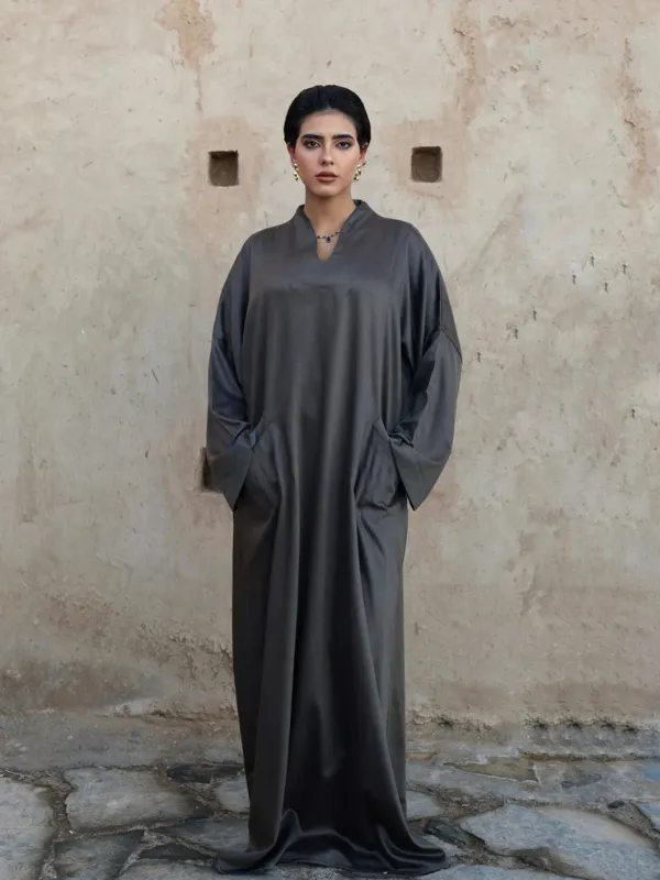 Robe-SAHAR-Laian