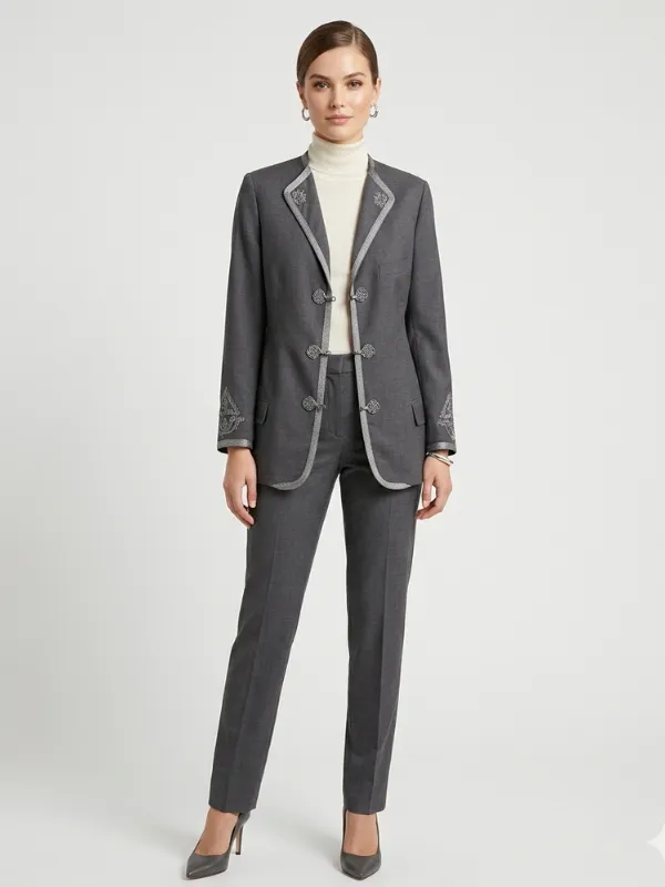 Blazer-Gris-brode-avec-gris-clair-Bershmann