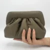 Pochette-Moyenne-Olive-IRTHY-BRAND