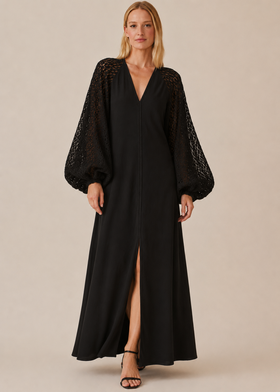 ELLA ROBE