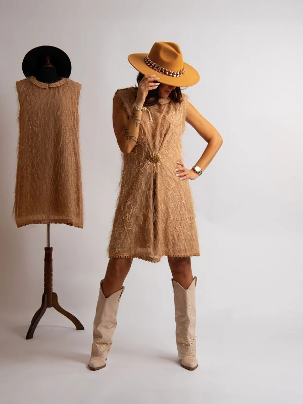 Robe coupe Kennedy et col claudine, se porte oversize ou pas