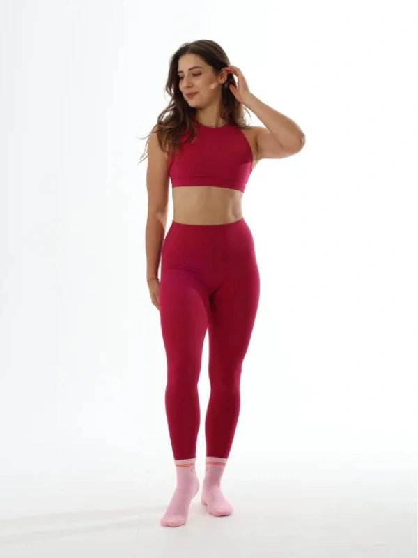 Align Fit Magenta Set