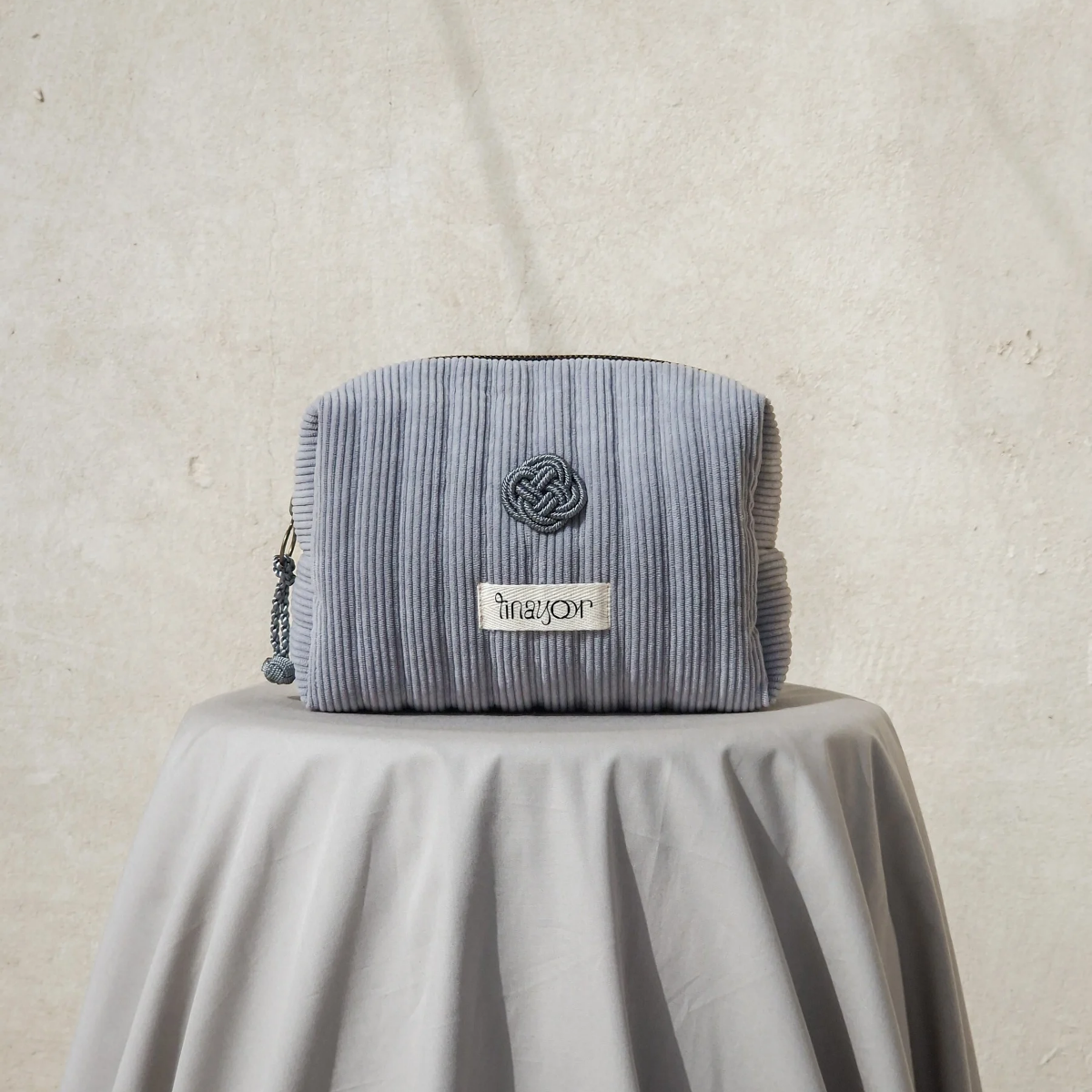 Lunara Moon Gray Tinayoor ithy – Image 2